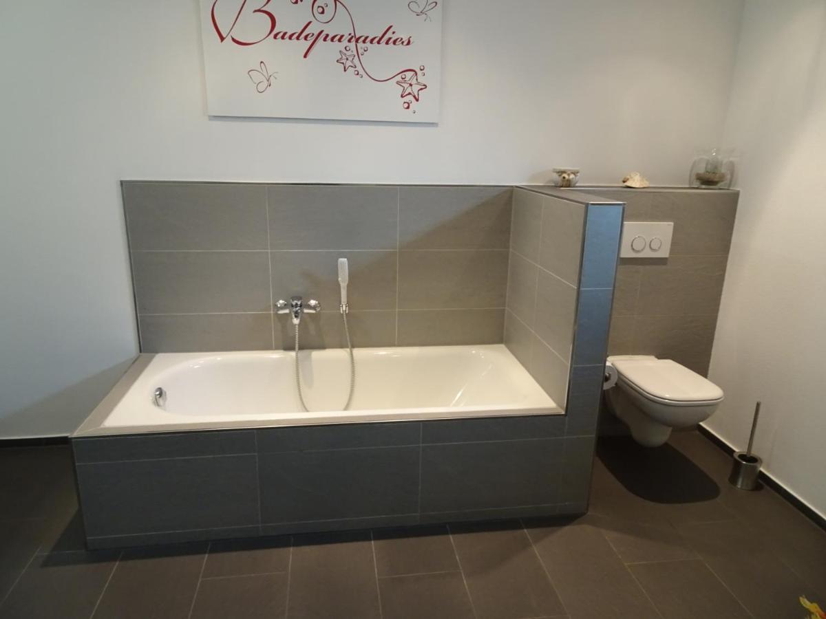 Ferienwohnung Hoffmann Osburg エクステリア 写真